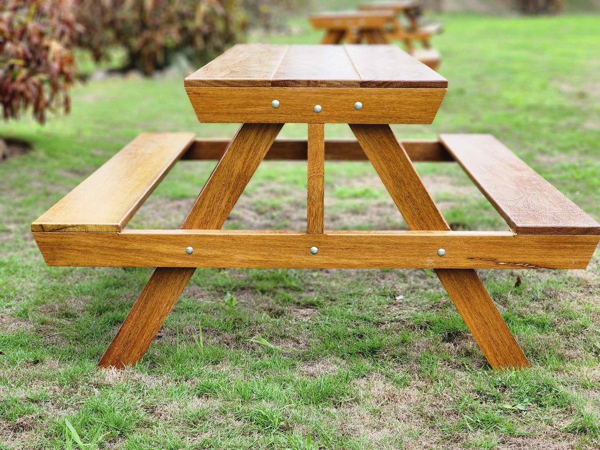 Mesa de picnic – Camas de Madera Feliz™