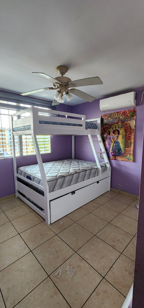 Twin & Full Bunk Bed with auxiliary bed
