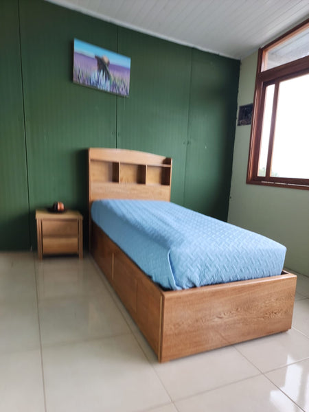 Cama Librero con Gavetas auxiliares