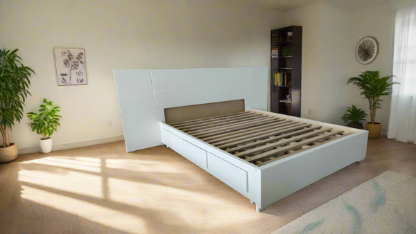 Cama Toronto