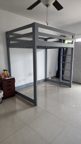 Full Bunk bed with lower empty space