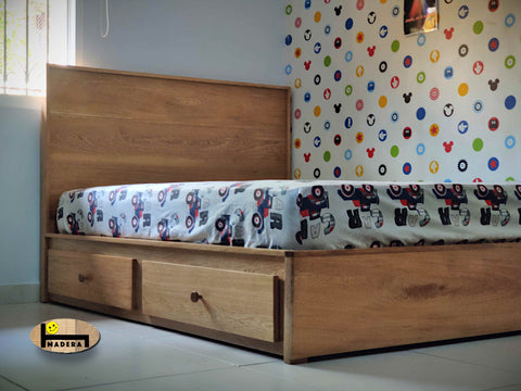 Cama Doble con cabezal alto
